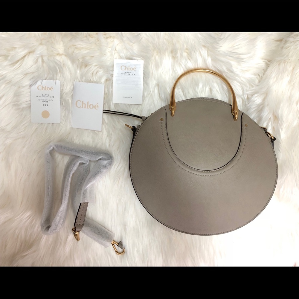 SOLD. NEW Chloe Pixie Bag Large - Picture 4 of 8